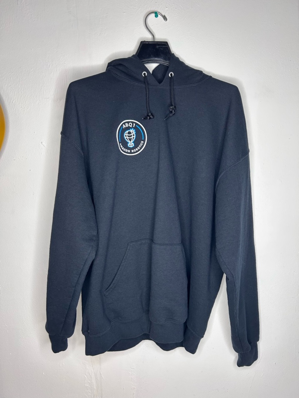 Amazon Robotics ABQ1 Employee Swag Hoodie Black Pullover Balloon Logo Men's XL